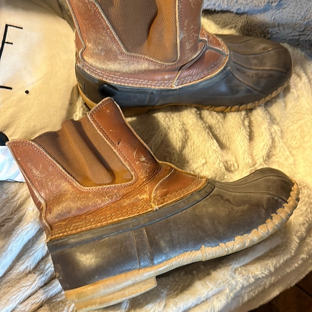 Cabela’s Waterproof Duck Shoes - Rubber Shoes and Leather Uppers Size 11